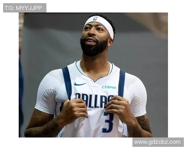 浓眉:球队进攻体系需要大量球权转移身体移动 我非常适应